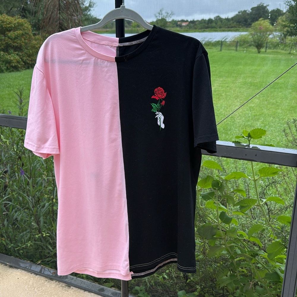 Graphic T-Shirt with Rose Design size large
